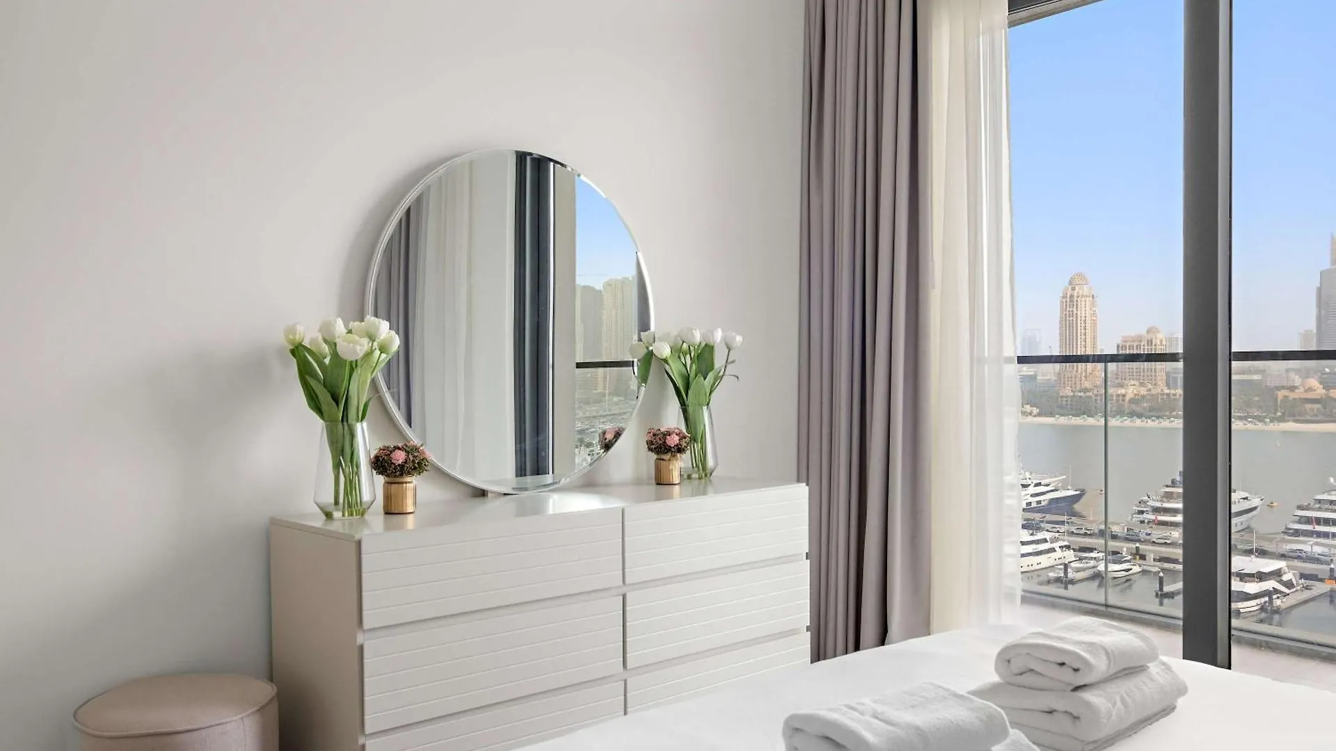 Silkhaus Seaside 2Bdr In Marina Vista Beachfront Dubai 0*,